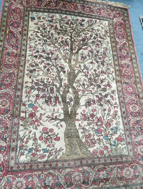 An Indian tree of life rug 141 x205cm